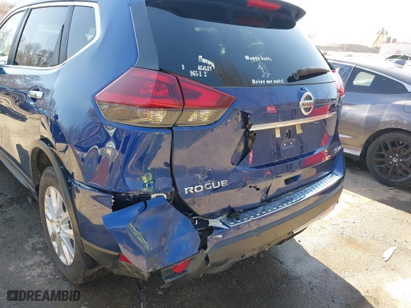 2018 Nissan Rogue S with VIN 5N1AT2MV2JC776705, listed as a IAAI auction lot 41759962 with 164,800 mi miles. Bid and sale history available at carsss.com. Image 6.