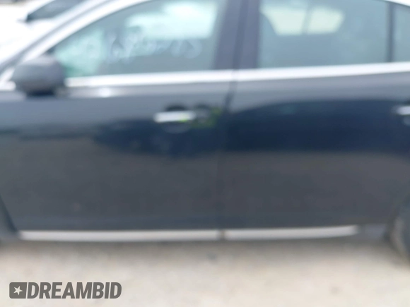 2013 Lincoln MKS EcoBoost with VIN 1LNHL9FT3DG607213, listed as a IAAI auction lot 42686285 with 97,622 mi miles and . Bid and sale history available at DreamBid. Image 14.