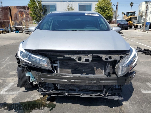 2018 Kia Forte LX with VIN 3KPFK4A70JE209058, listed as a Copart auction lot 52252145 with 39,392 mi miles and Salvage Title. Bid and sale history available at carsss.com. Image 5.