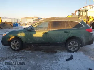 2013 Subaru Outback 2.5i Premium with VIN 4S4BRBCC2D3270699, listed as a IAAI auction lot 41423449 with 141,573 mi miles. Bid and sale history available at carsss.com. Image 14.