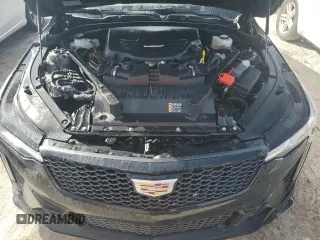 2023 Cadillac CT4-V Blackwing z VIN 1G6DL5RP2P0460117, wystawiony jako Copart lot #75218744 z przebiegiem 5623 mil mil oraz Nie do naprawy. Historia ofert i sprzedaży dostępna na DreamBid. Obrazek 11.