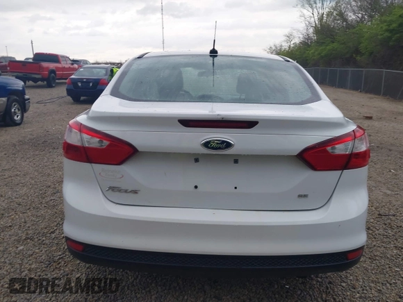 2012 Ford Focus SE with VIN 1FAHP3F21CL201889, listed as a IAAI auction lot 42070260 with 126,650 mi miles. Bid and sale history available at carsss.com. Image 16.