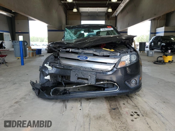 2011 Ford Fusion SE with VIN 3FAHP0HA1BR321100, listed as a Copart auction lot 53870005 with Not Provided miles and Salvage Title. Bid and sale history available at carsss.com. Image 5.