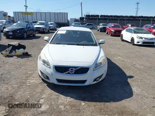2013 Volvo C70 T5 с VIN YV1672MC2DJ137263, выставлен на аукционе IAAI как лот 41834316 с пробегом 26 337 миль миль и . История ставок и продаж доступна на DreamBid. Изображение 13.