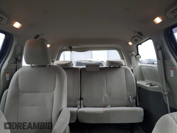 2017 Toyota Sienna LE with VIN 5TDJZ3DC8HS149992, listed as a Copart auction lot 51878725 with 90,299 mi miles and Salvage title. Bid and sale history available at DreamBid. Image 10.