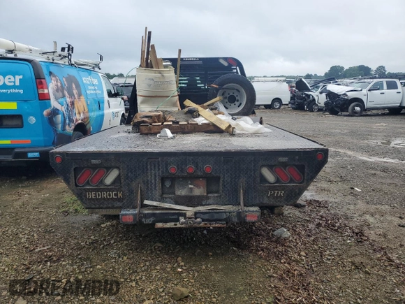 2021 Ford F-350 XL z VIN 1FD8W3HT1MED07876, wystawiony jako Copart lot #61029385 z przebiegiem 62 974 mil mil oraz Szkoda całkowita • Salvage title. Historia ofert i sprzedaży dostępna na DreamBid. Obrazek 6.
