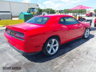 2022 Dodge Challenger GT with VIN 2C3CDZJG5NH249578, listed as a IAAI auction lot 42042445 with 41,005 mi miles. Bid and sale history available at carsss.com. Image 4.