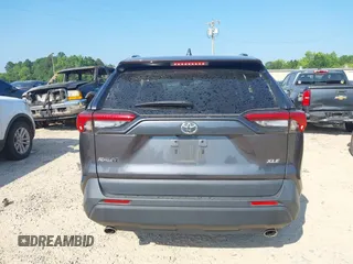 2022 Toyota RAV4 XLE with VIN 2T3W1RFV6NC194245, listed as a IAAI auction lot 42608311 with 36,491 mi miles and . Bid and sale history available at DreamBid. Image 16.