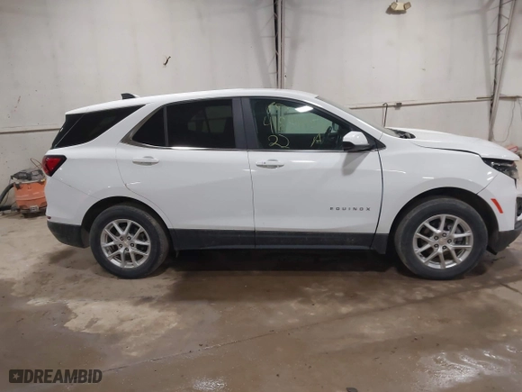 2022 Chevrolet Equinox LT with VIN 3GNAXUEV0NS222198, listed as a IAAI auction lot 41854151 with 30,034 mi miles. Bid and sale history available at carsss.com. Image 13.