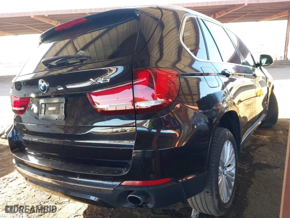 2017 BMW X5 xDrive35i with VIN 5UXKR0C34H0V76978, listed as a IAAI auction lot 41629614 with 1 mi miles. Bid and sale history available at carsss.com. Image 4.