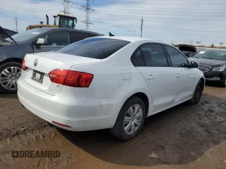 2014 Volkswagen Jetta Sedan SE w/Connectivity with VIN 3VWD07AJ8EM294783, listed as a Copart auction lot 47465975 with 152,079 mi miles and Clean Title. Bid and sale history available at carsss.com. Image 3.