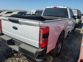 2024 Ford F-250 XL with VIN 1FTBF2AA1RED11382, listed as a Copart auction lot 61824275 with 11,048 mi miles and Salvage title. Bid and sale history available at DreamBid. Image 3.