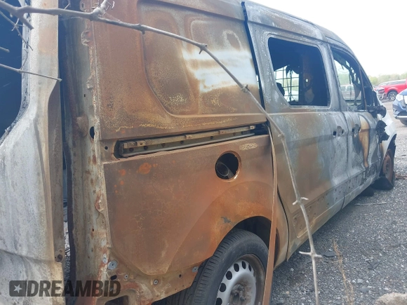 2016 Ford Transit Connect XLT с VIN NM0LE7F77G1284174, выставлен на аукционе IAAI как лот 39430119 с пробегом Не указан миль и . История ставок и продаж доступна на DreamBid. Изображение 4.