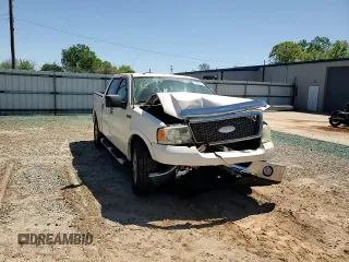 2007 Ford F-150 XLT z VIN 1FTPW12V17FA34578, wystawiony jako Copart lot #52504705 z przebiegiem 229 617 mil mil oraz Szkoda całkowita • Salvage title. Historia ofert i sprzedaży dostępna na DreamBid. Obrazek 11.