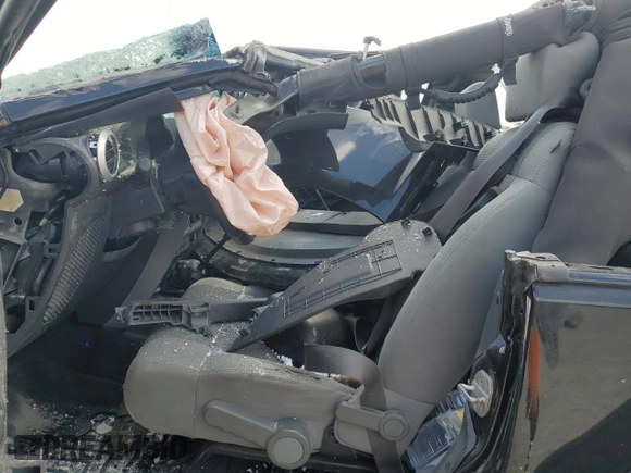 2007 Jeep Wrangler Rubicon with VIN 1J4GA64137L181809, listed as a Copart auction lot 53756665 with Not provided miles and Salvage title. Bid and sale history available at DreamBid. Image 7.
