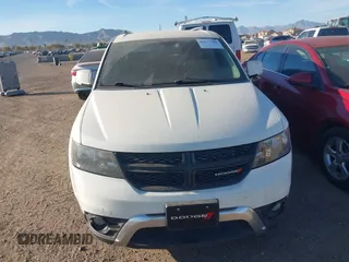 2017 Dodge Journey Crossroad Plus z VIN 3C4PDCGG4HT575546, wystawiony jako IAAI lot #41477700 z przebiegiem 176 968 mil mil oraz . Historia ofert i sprzedaży dostępna na DreamBid. Obrazek 6.