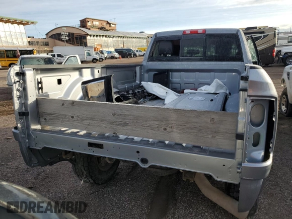 2022 Ram 2500 Laramie with VIN 3C6UR5KL1NG381203, listed as a Copart auction lot 84651604 with 42,195 mi miles and Salvage title. Bid and sale history available at DreamBid. Image 6.