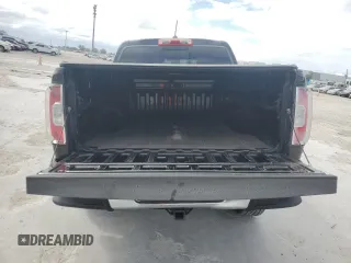 2015 GMC Canyon 2WD SLT with VIN 1GTG5CE31F1263234, listed as a Copart auction lot 76512794 with 113,180 mi miles and Salvage Title. Bid and sale history available at carsss.com. Image 6.