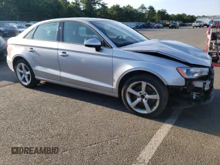 2015 Audi S3 2.0T Premium Plus with VIN WAUBFGFFXF1099762, listed as a Copart auction lot 60830743 with 30,770 mi miles. Bid and sale history available at carsss.com. Image 4.