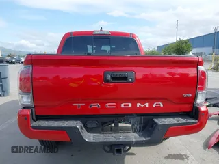 2021 Toyota Tacoma 4WD SR with VIN 3TMCZ5AN0MM416627, listed as a IAAI auction lot 41895966 with 18,250 mi miles. Bid and sale history available at carsss.com. Image 16.