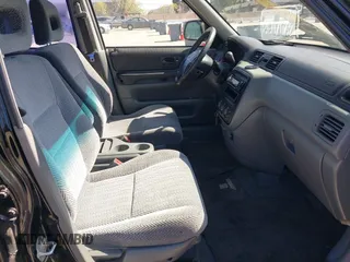 1998 Honda CR-V EX with VIN JHLRD1864WC065163, listed as a IAAI auction lot 41944907 with 180,797 mi miles. Bid and sale history available at carsss.com. Image 5.