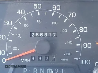 2001 Ford Super Duty F-250 XL with VIN 3FTNW21F21MA21921, listed as a IAAI auction lot 41503819 with 286,317 mi miles. Bid and sale history available at carsss.com. Image 15.