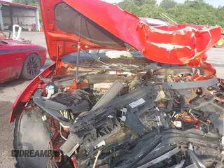2018 Volkswagen Tiguan SEL z VIN 3VV3B7AX1JM208075, wystawiony jako IAAI lot #42651678 z przebiegiem Nie podano mil oraz . Historia ofert i sprzedaży dostępna na DreamBid. Obrazek 10.