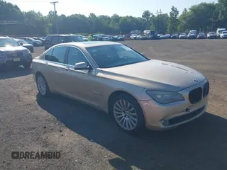 2012 BMW 7 Series 750i с VIN WBAKA8C53CDS99778, выставлен на аукционе IAAI как лот 42847664 с пробегом 153 187 миль миль и . История ставок и продаж доступна на DreamBid. Изображение 1.