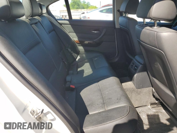 2011 BMW 3 Series 328i xDrive with VIN WBAPK5C50BA657839, listed as a Copart auction lot 56002195 with 109,883 mi miles and Clean title. Bid and sale history available at DreamBid. Image 10.