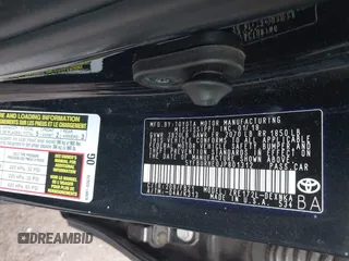 2018 Toyota Corolla L z VIN 5YFBURHE0JP801312, wystawiony jako IAAI lot #41235233 z przebiegiem 92 340 mil mil oraz . Historia ofert i sprzedaży dostępna na DreamBid. Obrazek 9.