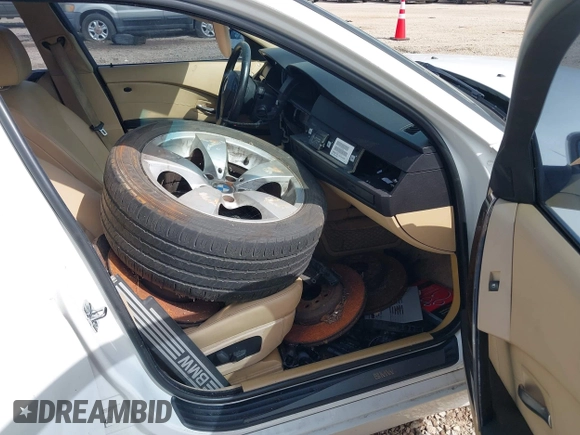 2006 BMW 5 Series 525i with VIN WBANE53536CK88614, listed as a IAAI auction lot 42450032 with 230,247 mi miles and . Bid and sale history available at DreamBid. Image 5.