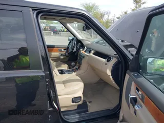 2011 Land Rover LR4 HSE with VIN SALAG2D46BA571488, listed as a IAAI auction lot 42134925 with 104,430 mi miles and . Bid and sale history available at DreamBid. Image 5.