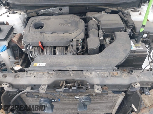 2015 Hyundai Sonata Sport with VIN 5NPE34AF7FH052003, listed as a IAAI auction lot 42097419 with 172,026 mi miles and . Bid and sale history available at DreamBid. Image 10.