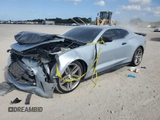 2018 Chevrolet Camaro 1LT z VIN 1G1FB1RX3J0135994, wystawiony jako Copart lot #55281685 z przebiegiem 94 621 mil mil oraz Szkoda całkowita • Salvage title. Historia ofert i sprzedaży dostępna na DreamBid. Obrazek 1.