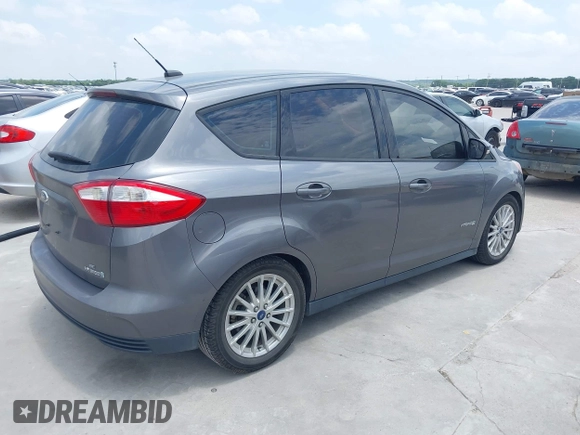 2013 Ford C-Max SE z VIN 1FADP5AU8DL556966, wystawiony jako IAAI lot #42420493 z przebiegiem 70 719 mil mil oraz . Historia ofert i sprzedaży dostępna na DreamBid. Obrazek 4.