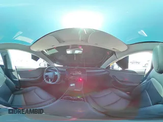2024 Tesla Model 3 z VIN 5YJ3E1EA9RF820808, wystawiony jako Copart lot #51255605 z przebiegiem 12 216 mil mil oraz Szkody całkowita. Historia ofert i sprzedaży dostępna na DreamBid. Obrazek 12.