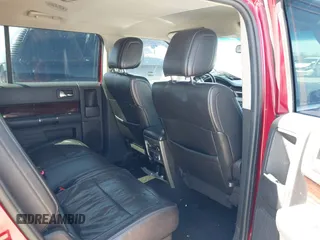 2009 Ford Flex SEL with VIN 2FMDK52C89BA77688, listed as a IAAI auction lot 41763979 with 196,989 mi miles. Bid and sale history available at carsss.com. Image 8.