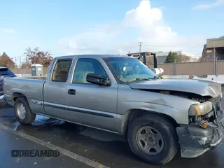 2000 GMC Sierra 1500 SLT with VIN 1GTEC19T6YZ167647, listed as a IAAI auction lot 41097210 with Not Provided miles and . Bid and sale history available at carsss.com. Image 17.