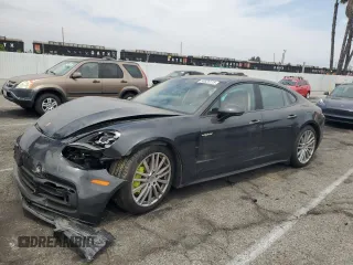 2018 Porsche Panamera 4 E-Hybrid z VIN WP0AE2A73JL177106, wystawiony jako Copart lot #58525115 z przebiegiem 52 735 mil mil oraz Szkoda całkowita • Salvage title. Historia ofert i sprzedaży dostępna na DreamBid. Obrazek 1.