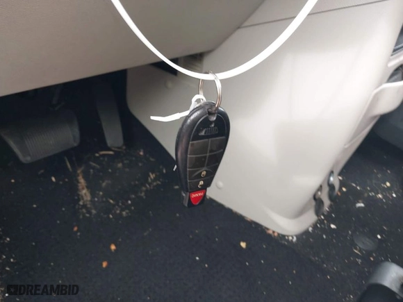 2019 Dodge Grand Caravan SE with VIN 2C4RDGBG2KR547780, listed as a IAAI auction lot 41538829 with 63,667 mi miles. Bid and sale history available at carsss.com. Image 11.