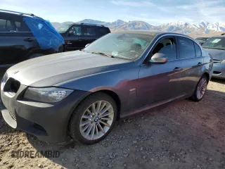 2010 BMW 3 Series 335i xDrive with VIN WBAPL3C57AA407952, listed as a Copart auction lot 85510004 with 128,631 mi miles and Salvage title. Bid and sale history available at DreamBid. Image 1.
