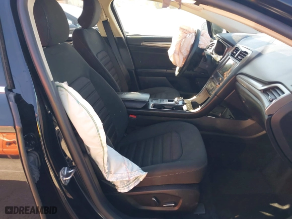 2018 Ford Fusion Hybrid SE with VIN 3FA6P0LU5JR257120, listed as a IAAI auction lot 41859050 with 142,524 mi miles. Bid and sale history available at carsss.com. Image 5.