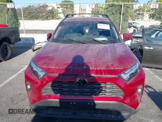 2022 Toyota RAV4 XLE Premium with VIN 2T3C1RFVXNW186053, listed as a IAAI auction lot 40141648 with 7,598 mi miles. Bid and sale history available at carsss.com. Image 12.