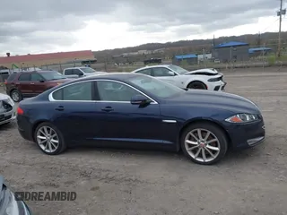 2015 Jaguar XF V6 Portfolio with VIN SAJWJ0FF5F8U67140, listed as a IAAI auction lot 41967522 with 68,000 mi miles. Bid and sale history available at carsss.com. Image 14.
