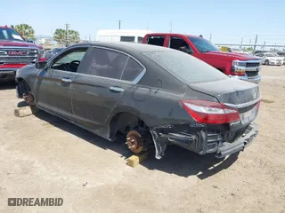 2016 Honda Accord Sedan LX with VIN 1HGCR2F32GA143067, listed as a IAAI auction lot 41804496 with 186,547 mi miles. Bid and sale history available at carsss.com. Image 3.