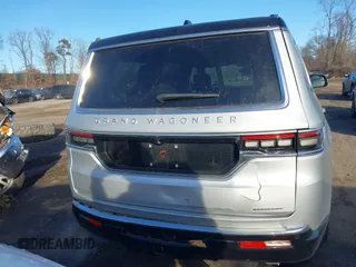 2022 Jeep Grand Wagoneer Series I with VIN 1C4SJVEJ9NS104227, listed as a IAAI auction lot 41421966 with 25,576 mi miles and . Bid and sale history available at DreamBid. Image 16.
