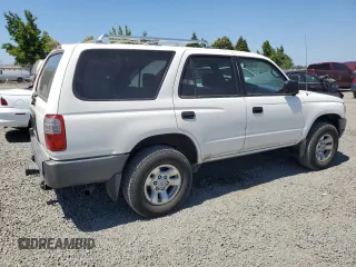 1998 Toyota 4Runner with VIN JT3HM84R8W0028608, listed as a Copart auction lot 65652995 with 205,899 mi miles and Clean title. Bid and sale history available at DreamBid. Image 3.