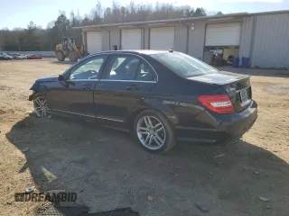 2013 Mercedes-Benz C 300 Sport с VIN WDDGF8AB0DR273278, выставлен на аукционе Copart как лот 46978945 с пробегом 50 400 миль миль и Списание • Salvage title. История ставок и продаж доступна на DreamBid. Изображение 2.