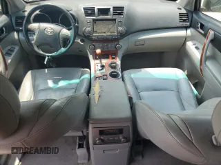 2010 Toyota Highlander Limited with VIN 5TDDK3EH8AS022807, listed as a Copart auction lot 62637455 with 216,398 mi miles and Clean title. Bid and sale history available at DreamBid. Image 8.