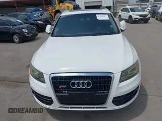 2010 Audi Q5 Premium Plus z VIN WA1LKAFPXAA030615, wystawiony jako IAAI lot #42508367 z przebiegiem 174 767 mil mil oraz . Historia ofert i sprzedaży dostępna na DreamBid. Obrazek 6.